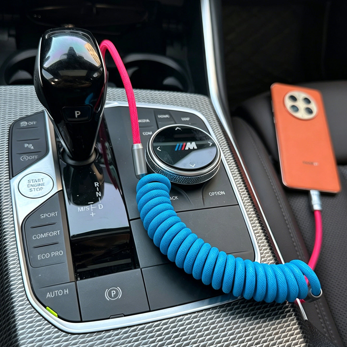 Two-Tone Coiled Braided Charging Cable, Retractable Spring Cord Supports CarPlay & CarLife Fast Charging