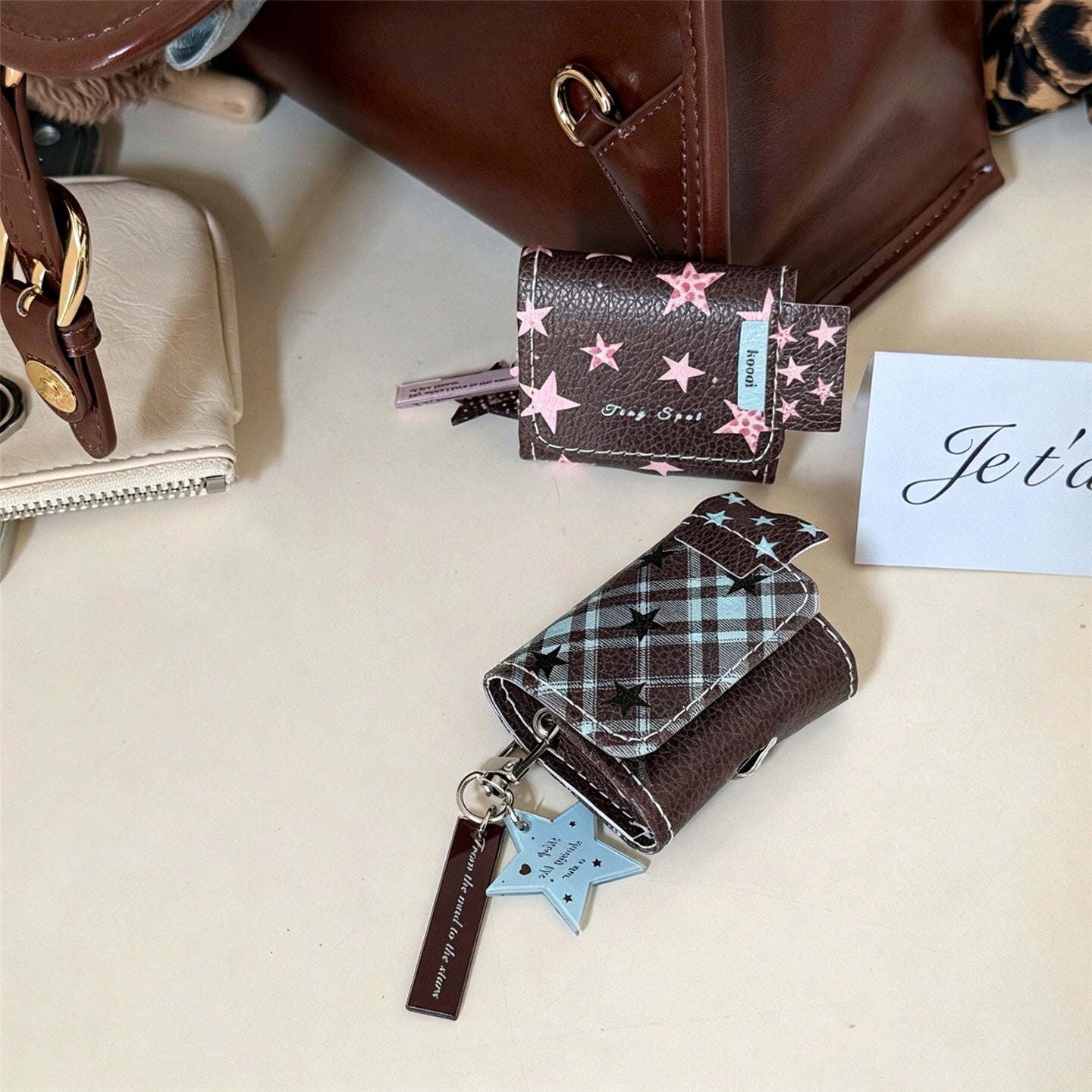 Plaid / Leopard Star Leather AirPods Case