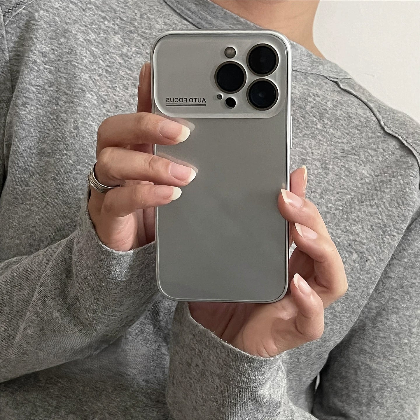 Minimalist iPhone Case - Sleek Silver-Grey