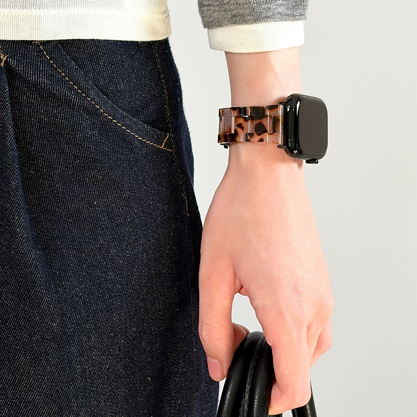 通気性レジンiWatchバンド、カラフル透明Apple Watch用ストラップ