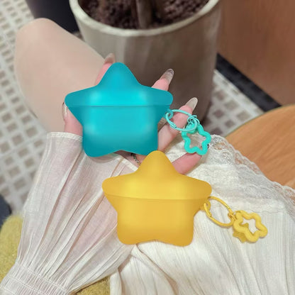 별 모양 장식이 달린 무광 에어팟 케이스 (별 모양 참 장식 포함)